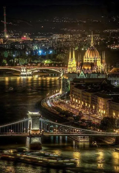 Always A Huge Sale! Apartment Budapest